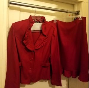 Gorgous Red Jacket suit perfect for you!